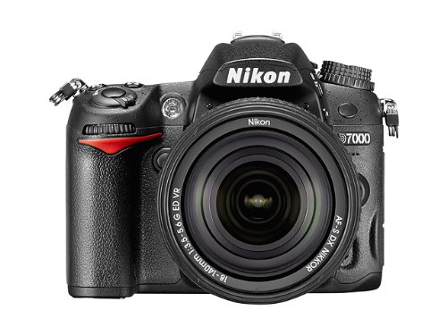 Nikon D7000 16.2MP DX-Format CMOS Digital SLR with 18-140mm f/3.5-5.6G